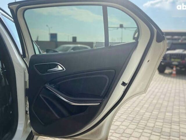 Мерседес ГЛА-Клас, об'ємом двигуна 2.1 л та пробігом 237 тис. км за 21800 $, фото 28 на Automoto.ua