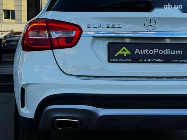 Мерседес ГЛА-Клас, об'ємом двигуна 2 л та пробігом 102 тис. км за 17299 $, фото 21 на Automoto.ua
