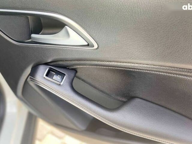 Мерседес ГЛА-Клас, об'ємом двигуна 2.1 л та пробігом 237 тис. км за 21800 $, фото 29 на Automoto.ua