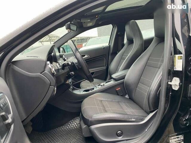 Мерседес ГЛА-Клас, об'ємом двигуна 2 л та пробігом 76 тис. км за 16500 $, фото 19 на Automoto.ua