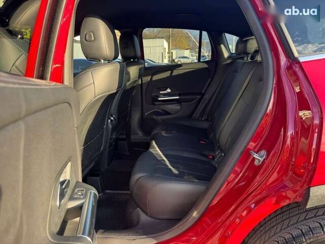 Мерседес ГЛА-Класс, объемом двигателя 2 л и пробегом 72 тыс. км за 27000 $, фото 24 на Automoto.ua