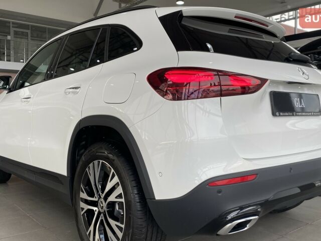 Мерседес ГЛА-Класс 2025 года купить новое авто Мерседес ГЛА-Класс 2025 года от официального дилера УКРАВТО ХМЕЛЬНИЦЬКИЙ Mercedes-Benz Мерседес фото