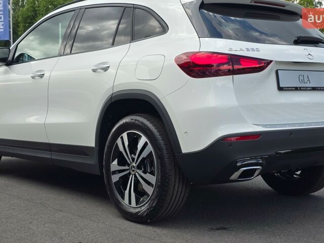 Мерседес ГЛА-Клас 2025 у Дніпро (Дніпропетровську) на Automoto.ua Мерседес ГЛА-Клас, об'ємом двигуна 1.99 л та пробігом 0 тис. км за 61526 $, фото 4 на Automoto.ua