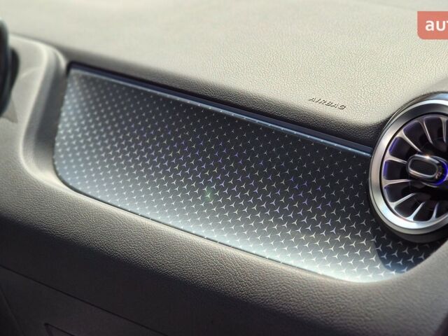 Мерседес ГЛА-Класс, объемом двигателя 1.95 л и пробегом 0 тыс. км за 59052 $, фото 13 на Automoto.ua