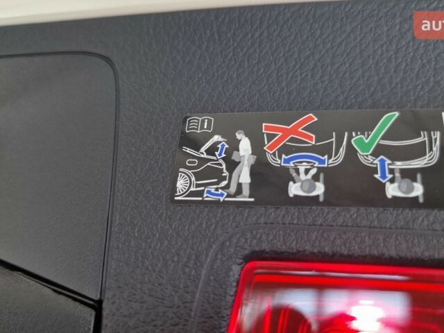 Мерседес ГЛА-Класс, объемом двигателя 1.95 л и пробегом 0 тыс. км за 59052 $, фото 19 на Automoto.ua