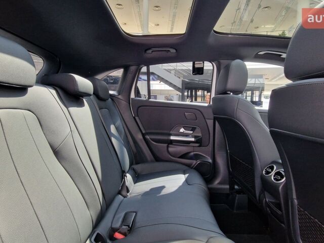 Мерседес ГЛА-Класс, объемом двигателя 1.95 л и пробегом 0 тыс. км за 59052 $, фото 17 на Automoto.ua