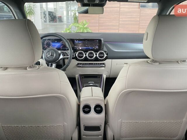 Мерседес ГЛА-Класс 2025 года купить новое авто Мерседес ГЛА-Класс 2025 года от официального дилера УКРАВТО ХМЕЛЬНИЦЬКИЙ Mercedes-Benz Мерседес фото