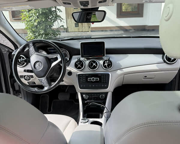 Мерседес ГЛА-Класс 2014 в Львове на Automoto.ua Серый Мерседес ГЛА-Класс, объемом двигателя 1.99 л и пробегом 149 тыс. км за 17900 $, фото 11 на Automoto.ua