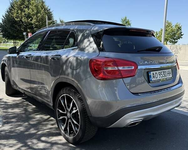 Сірий Мерседес ГЛА-Клас, об'ємом двигуна 1.99 л та пробігом 155 тис. км за 16000 $, фото 3 на Automoto.ua