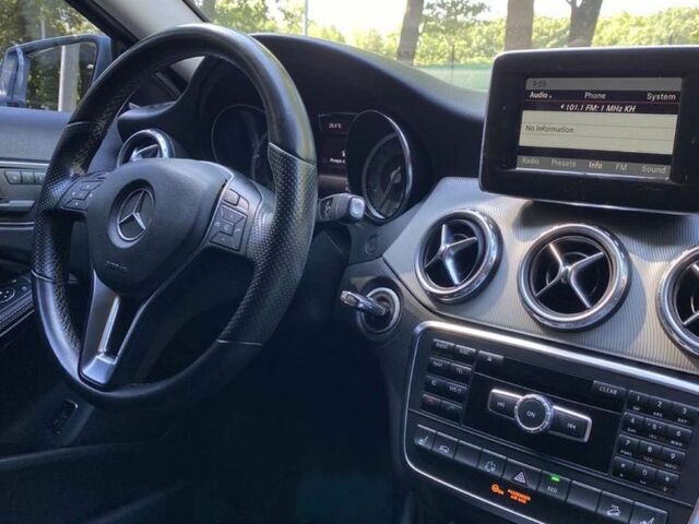 Мерседес ГЛА-Класс 2014 в Харькове на Automoto.ua Серый Мерседес ГЛА-Класс, объемом двигателя 0 л и пробегом 150 тыс. км за 16500 $, фото 6 на Automoto.ua