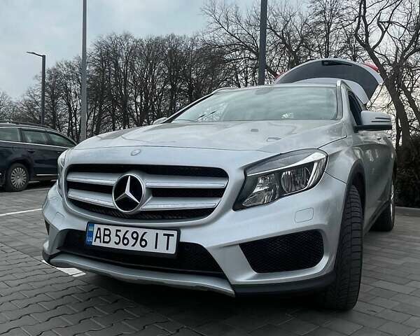 Сірий Мерседес ГЛА-Клас, об'ємом двигуна 1.99 л та пробігом 160 тис. км за 18100 $, фото 2 на Automoto.ua