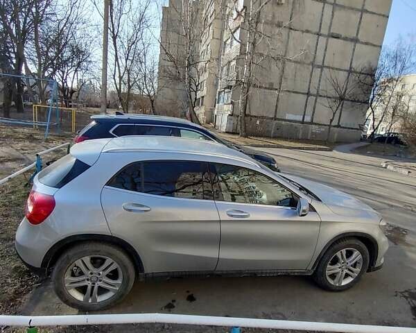 Сірий Мерседес ГЛА-Клас, об'ємом двигуна 1.99 л та пробігом 160 тис. км за 18100 $, фото 8 на Automoto.ua