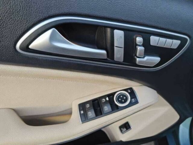 Серый Мерседес ГЛА-Класс, объемом двигателя 2 л и пробегом 113 тыс. км за 9500 $, фото 8 на Automoto.ua