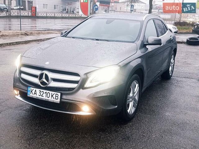 Серый Мерседес ГЛА-Класс, объемом двигателя 2 л и пробегом 107 тыс. км за 16800 $, фото 3 на Automoto.ua