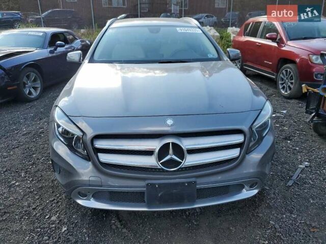 Серый Мерседес ГЛА-Класс, объемом двигателя 1.99 л и пробегом 104 тыс. км за 4000 $, фото 4 на Automoto.ua