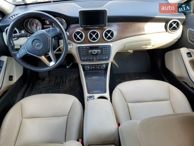Серый Мерседес ГЛА-Класс, объемом двигателя 1.99 л и пробегом 104 тыс. км за 4000 $, фото 7 на Automoto.ua
