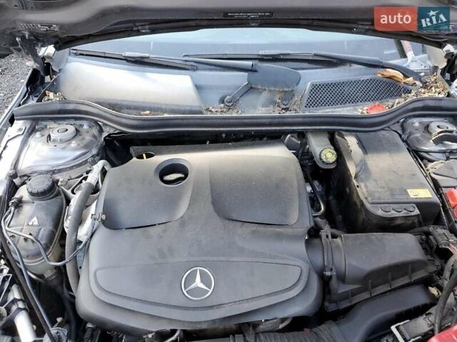 Серый Мерседес ГЛА-Класс, объемом двигателя 1.99 л и пробегом 104 тыс. км за 4000 $, фото 10 на Automoto.ua