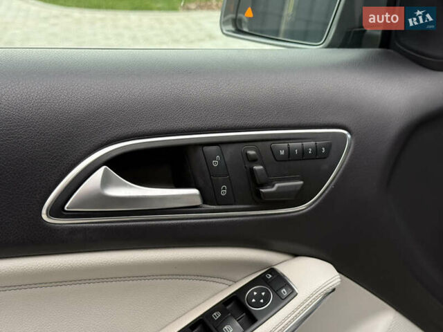 Сірий Мерседес ГЛА-Клас, об'ємом двигуна 2 л та пробігом 83 тис. км за 16700 $, фото 25 на Automoto.ua