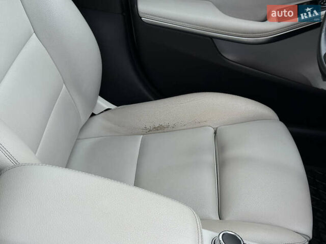 Сірий Мерседес ГЛА-Клас, об'ємом двигуна 2 л та пробігом 83 тис. км за 16700 $, фото 50 на Automoto.ua