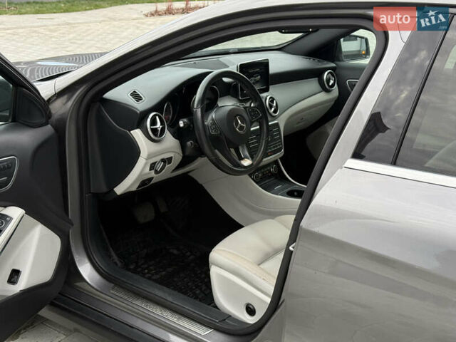 Серый Мерседес ГЛА-Класс, объемом двигателя 1.99 л и пробегом 83 тыс. км за 18500 $, фото 28 на Automoto.ua