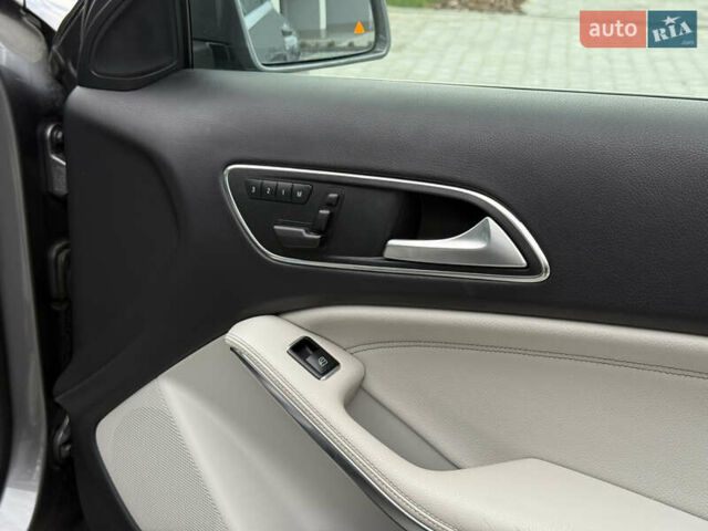 Серый Мерседес ГЛА-Класс, объемом двигателя 1.99 л и пробегом 83 тыс. км за 18500 $, фото 52 на Automoto.ua