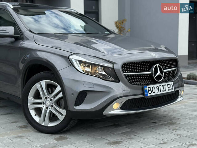 Серый Мерседес ГЛА-Класс, объемом двигателя 1.99 л и пробегом 83 тыс. км за 18500 $, фото 3 на Automoto.ua
