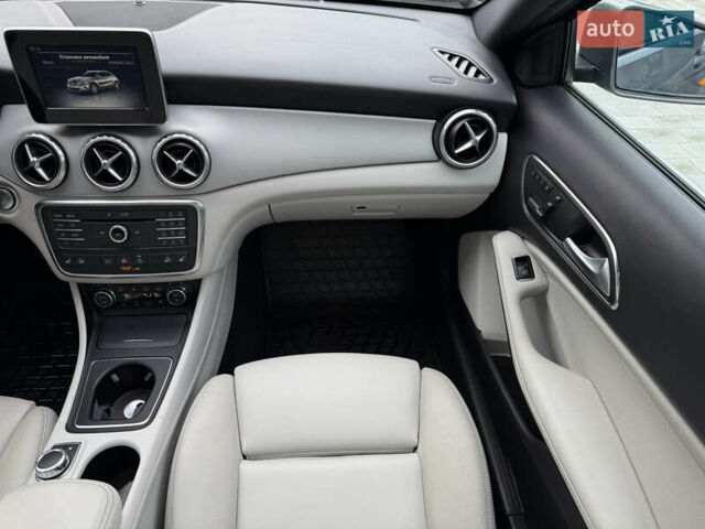 Серый Мерседес ГЛА-Класс, объемом двигателя 1.99 л и пробегом 83 тыс. км за 18500 $, фото 50 на Automoto.ua