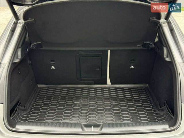 Серый Мерседес ГЛА-Класс, объемом двигателя 1.99 л и пробегом 83 тыс. км за 18500 $, фото 45 на Automoto.ua