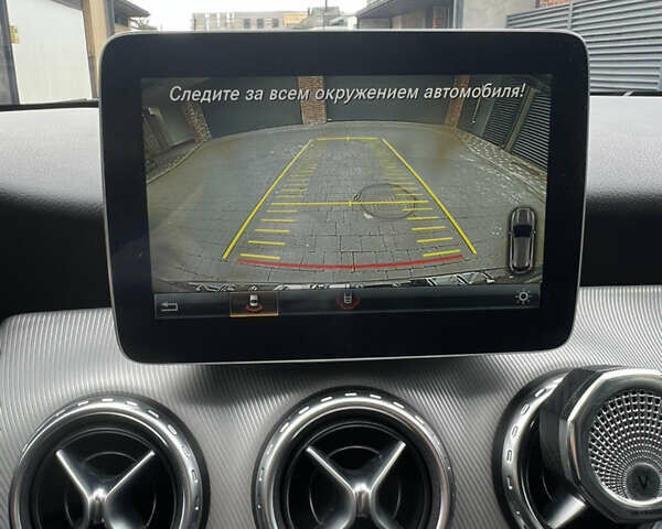 Серый Мерседес ГЛА-Класс, объемом двигателя 1.6 л и пробегом 125 тыс. км за 20000 $, фото 20 на Automoto.ua