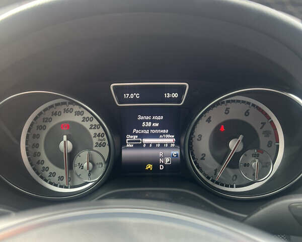 Серый Мерседес ГЛА-Класс, объемом двигателя 1.6 л и пробегом 125 тыс. км за 20000 $, фото 27 на Automoto.ua