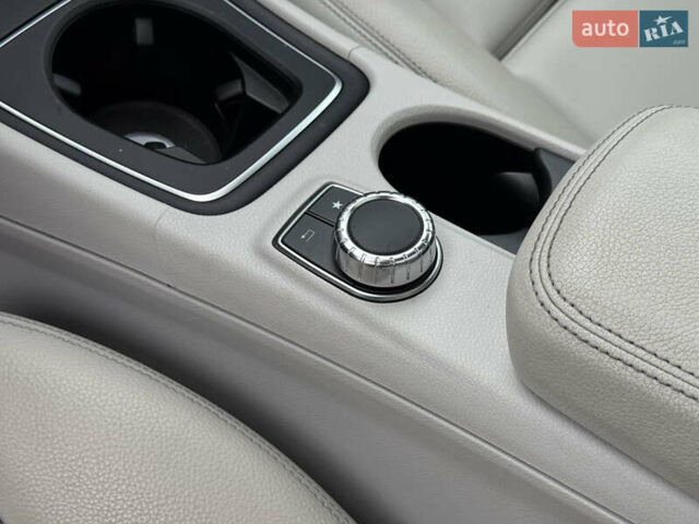 Сірий Мерседес ГЛА-Клас, об'ємом двигуна 2 л та пробігом 83 тис. км за 16700 $, фото 28 на Automoto.ua