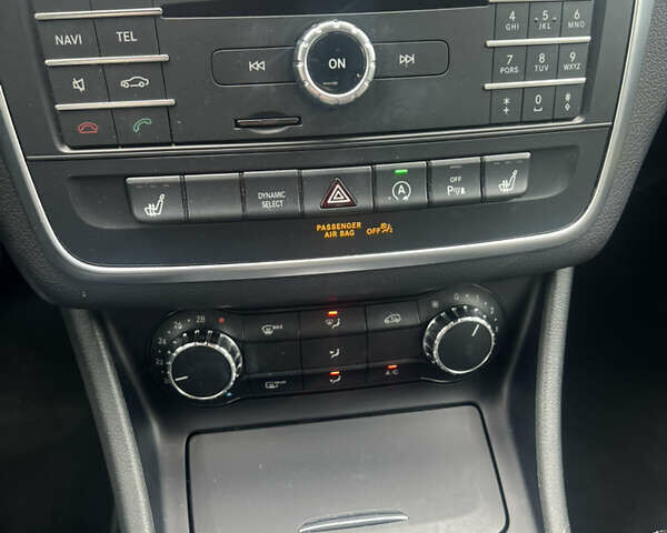 Серый Мерседес ГЛА-Класс, объемом двигателя 1.6 л и пробегом 125 тыс. км за 20000 $, фото 28 на Automoto.ua