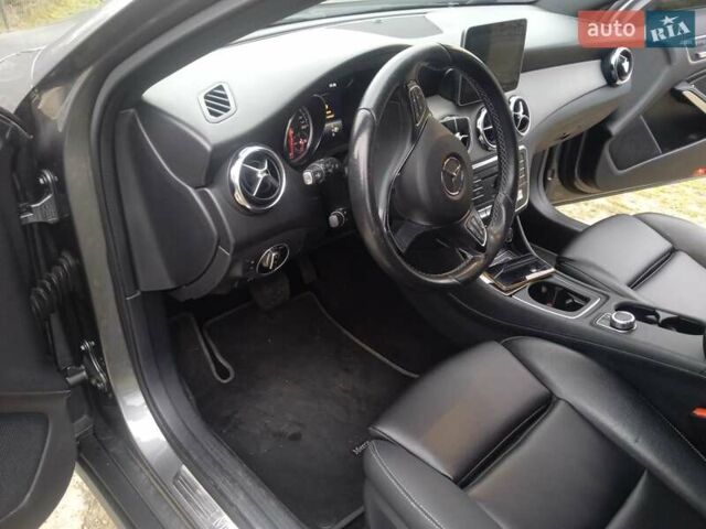 Серый Мерседес ГЛА-Класс, объемом двигателя 1.99 л и пробегом 184 тыс. км за 20950 $, фото 4 на Automoto.ua