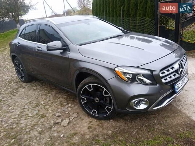 Серый Мерседес ГЛА-Класс, объемом двигателя 1.99 л и пробегом 184 тыс. км за 20950 $, фото 1 на Automoto.ua