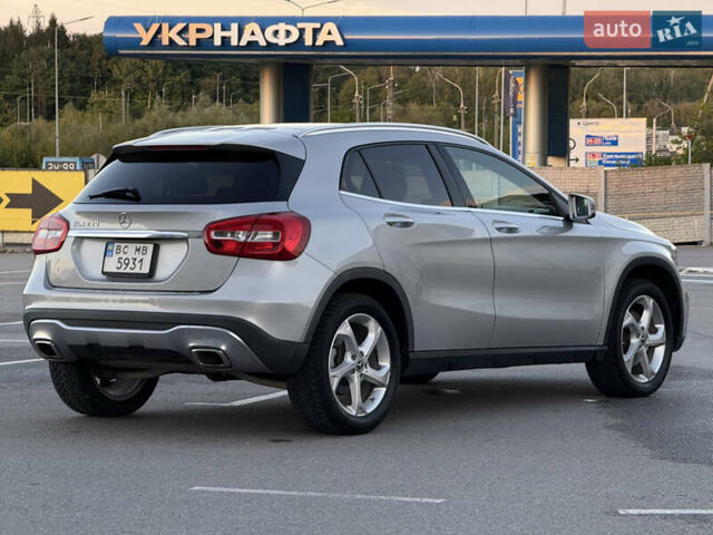 Сірий Мерседес ГЛА-Клас, об'ємом двигуна 1.99 л та пробігом 88 тис. км за 16500 $, фото 5 на Automoto.ua