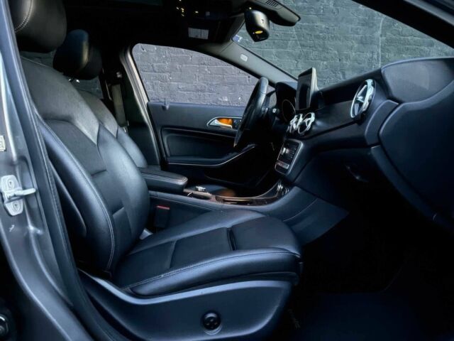 Мерседес ГЛА-Класс 2018 в Ужгороде на Automoto.ua Серый Мерседес ГЛА-Класс, объемом двигателя 2 л и пробегом 32 тыс. км за 12700 $, фото 9 на Automoto.ua