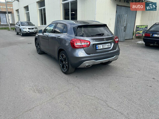 Серый Мерседес ГЛА-Класс, объемом двигателя 2 л и пробегом 23 тыс. км за 34000 $, фото 2 на Automoto.ua