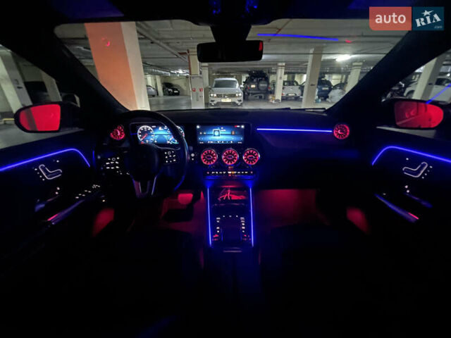 Серый Мерседес ГЛА-Класс, объемом двигателя 1.99 л и пробегом 105 тыс. км за 31900 $, фото 7 на Automoto.ua