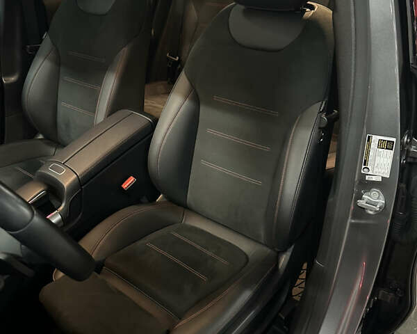 Серый Мерседес ГЛА-Класс, объемом двигателя 1.99 л и пробегом 13 тыс. км за 43000 $, фото 12 на Automoto.ua