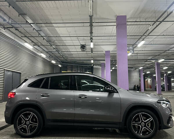 Серый Мерседес ГЛА-Класс, объемом двигателя 1.99 л и пробегом 13 тыс. км за 43000 $, фото 6 на Automoto.ua