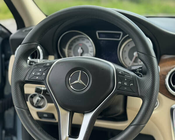 Синій Мерседес ГЛА-Клас, об'ємом двигуна 2 л та пробігом 152 тис. км за 15990 $, фото 27 на Automoto.ua