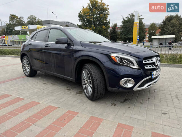 Синий Мерседес ГЛА-Класс, объемом двигателя 1.99 л и пробегом 154 тыс. км за 18500 $, фото 2 на Automoto.ua