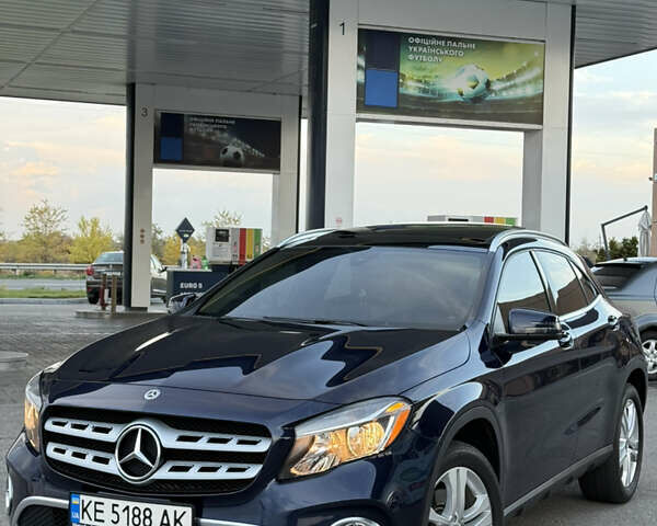 Синий Мерседес ГЛА-Класс, объемом двигателя 1.99 л и пробегом 140 тыс. км за 18999 $, фото 8 на Automoto.ua
