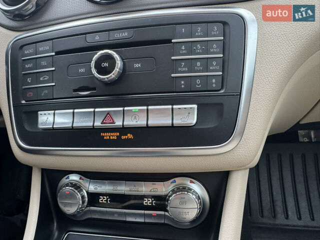 Синій Мерседес ГЛА-Клас, об'ємом двигуна 1.99 л та пробігом 155 тис. км за 19800 $, фото 10 на Automoto.ua