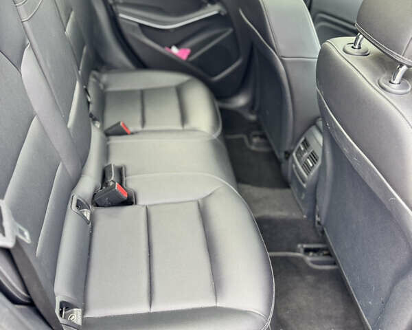 Синий Мерседес ГЛА-Класс, объемом двигателя 2 л и пробегом 56 тыс. км за 20450 $, фото 17 на Automoto.ua