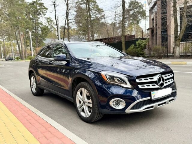 Синій Мерседес ГЛА-Клас, об'ємом двигуна 2 л та пробігом 56 тис. км за 20950 $, фото 3 на Automoto.ua