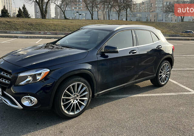 Синий Мерседес ГЛА-Класс, объемом двигателя 2 л и пробегом 143 тыс. км за 16500 $, фото 8 на Automoto.ua