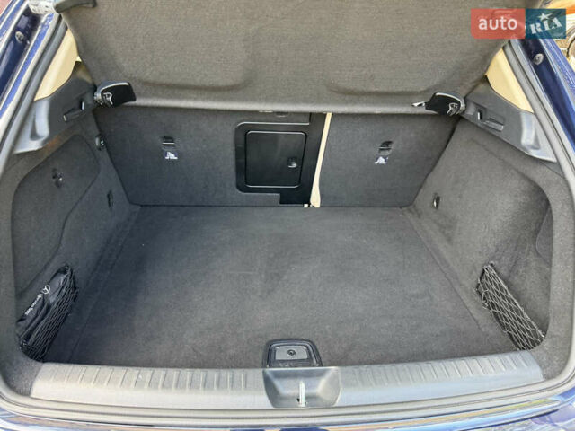 Синий Мерседес ГЛА-Класс, объемом двигателя 1.99 л и пробегом 154 тыс. км за 18500 $, фото 16 на Automoto.ua