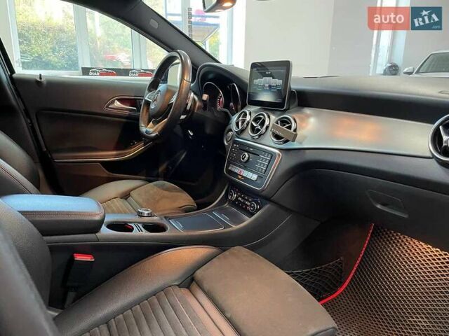 Синий Мерседес ГЛА-Класс, объемом двигателя 2.14 л и пробегом 216 тыс. км за 20200 $, фото 11 на Automoto.ua