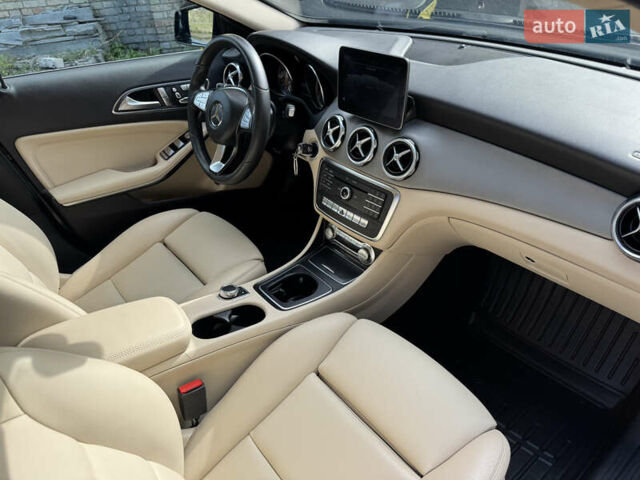 Синий Мерседес ГЛА-Класс, объемом двигателя 1.99 л и пробегом 154 тыс. км за 18500 $, фото 19 на Automoto.ua